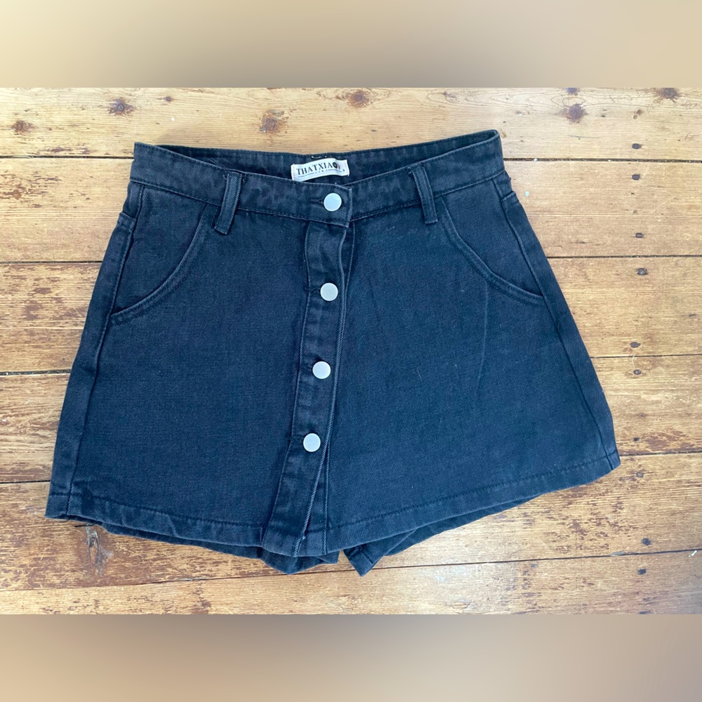 Fashion Jean Black Denim Skort - THATXIAOV - Size Large - K-Pop Style - Button